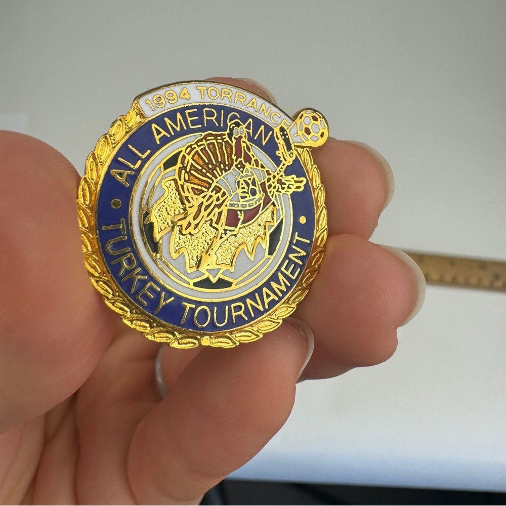 Vintage 1994 Soccer All American Turkey Tournament Torrance Enamel Pin Pinback‎